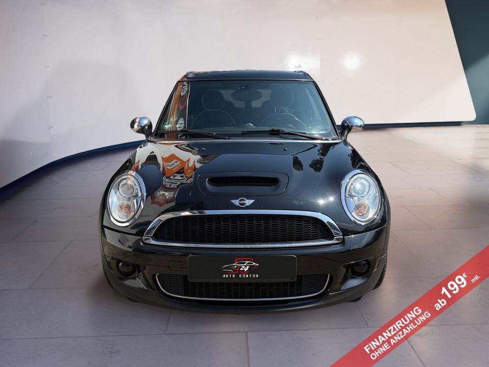 Mini Cooper S 2009 — вигляд ззаду