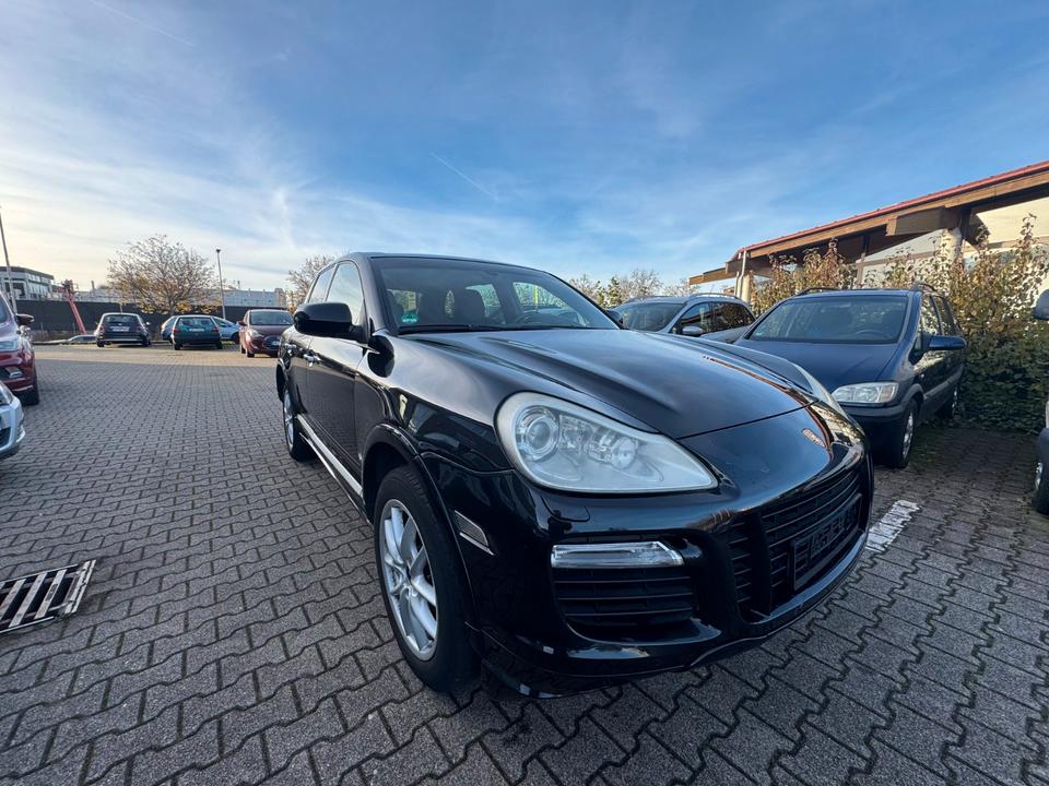 Porsche Cayenne 2007 — rear view