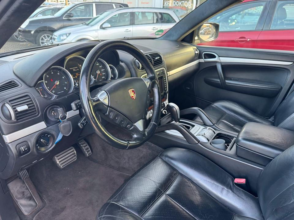 Porsche Cayenne 2007 — photo 8
