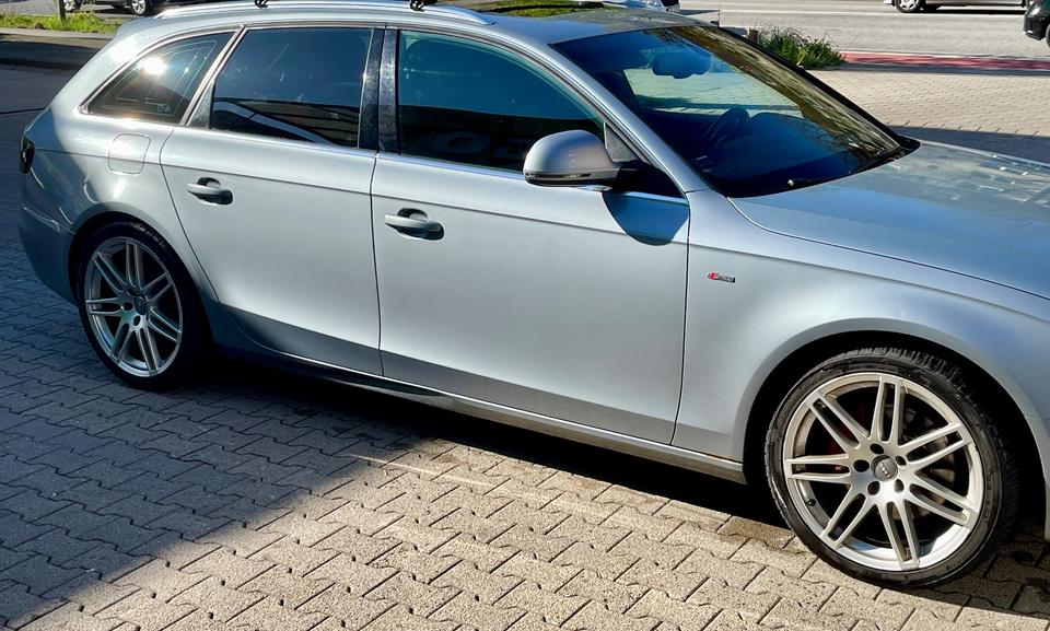 Audi A4 2008 — двигун