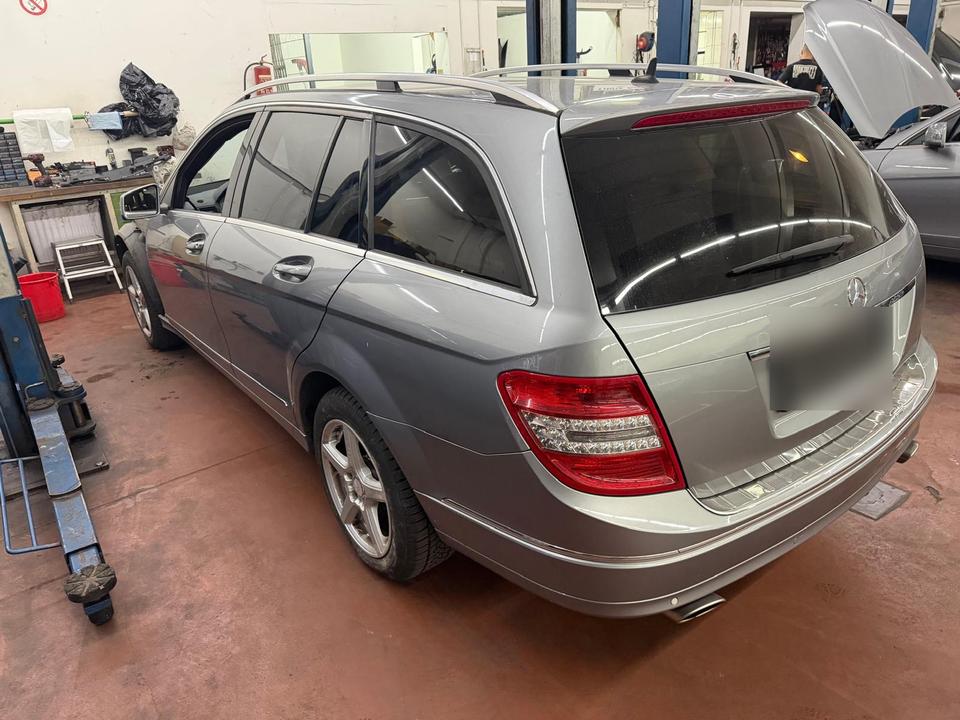 Mercedes Benz C 180 2009 — photo 6