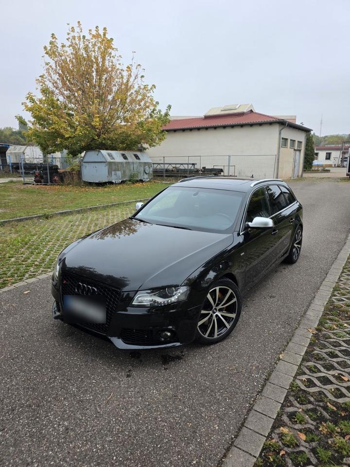 Audi A4 2010 — двигун