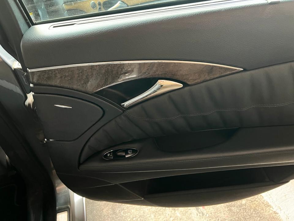 Mercedes Benz E 320 2006 — photo 19
