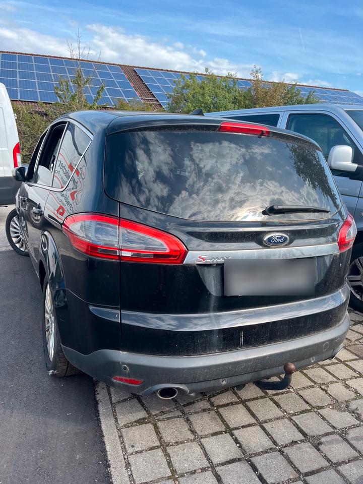 Ford S-Max 2013 — engine