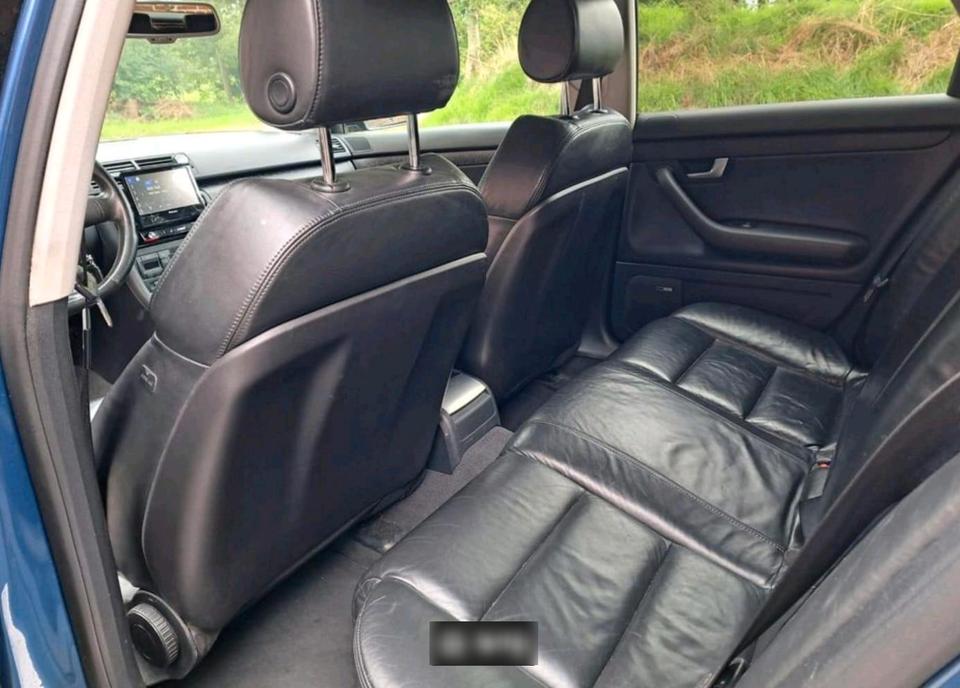 Audi A4 2006 — photo 9