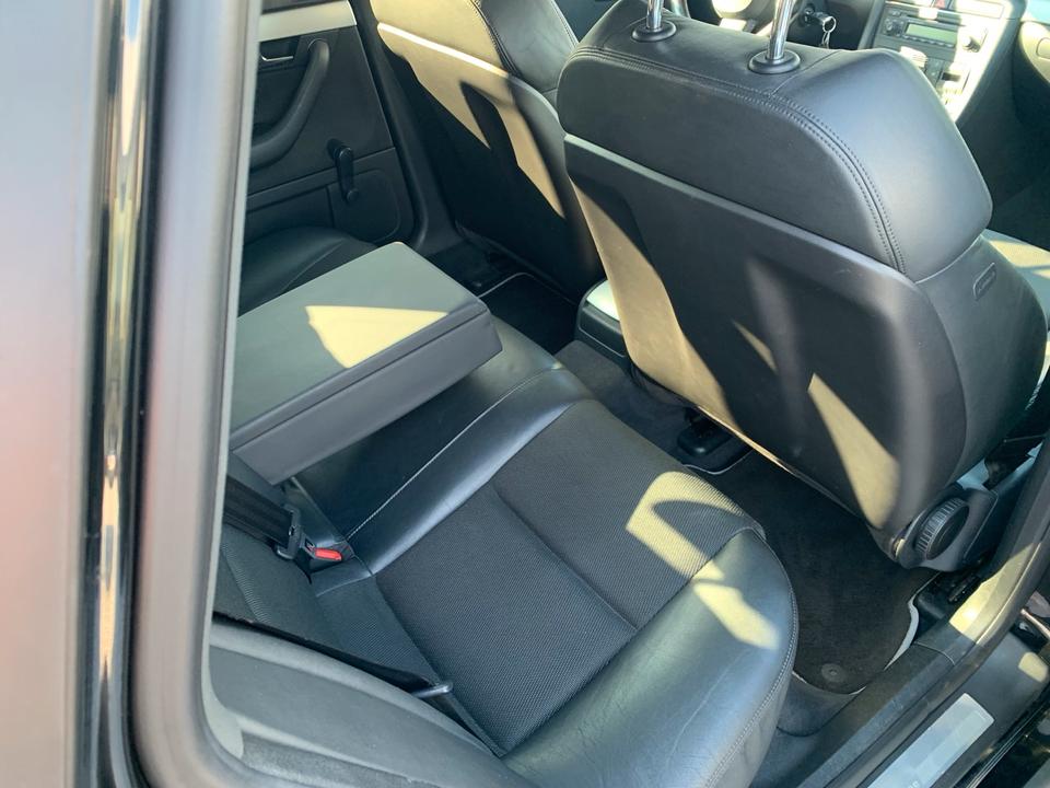 Audi A4 2006 — photo 11