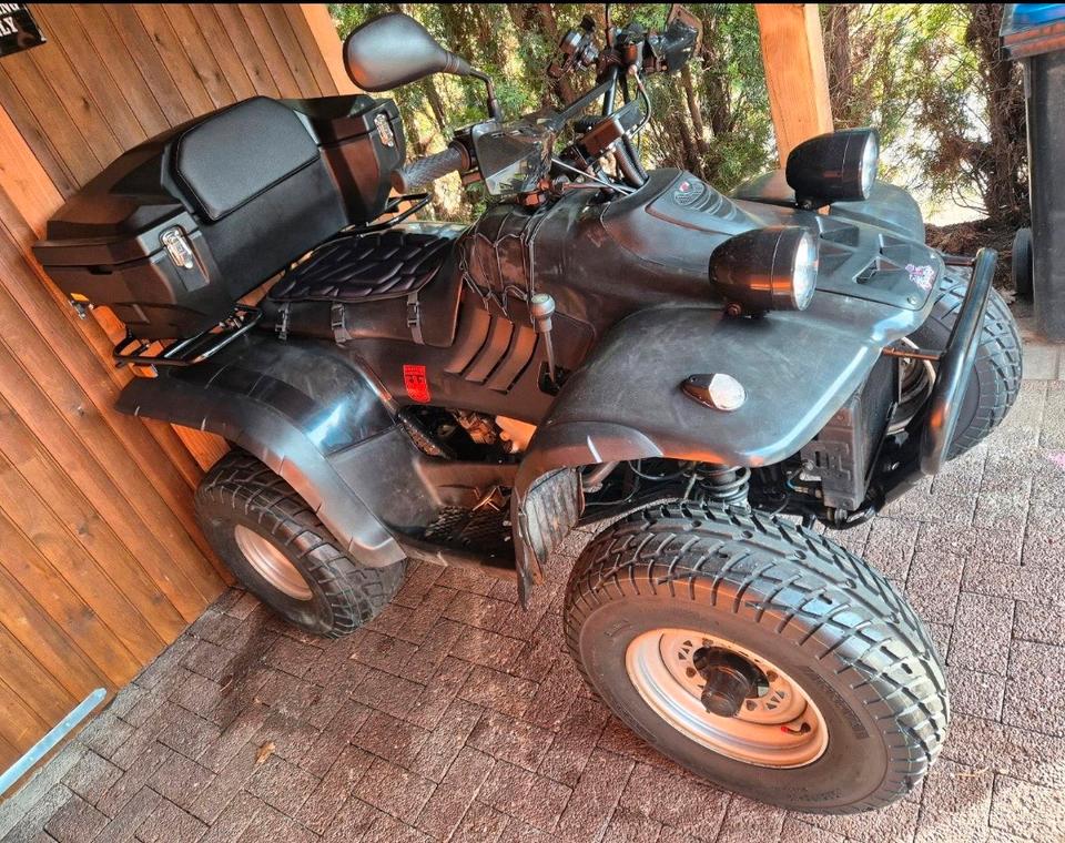 Weitere Motorräder Linhai 260cc explorer Quad, 2004