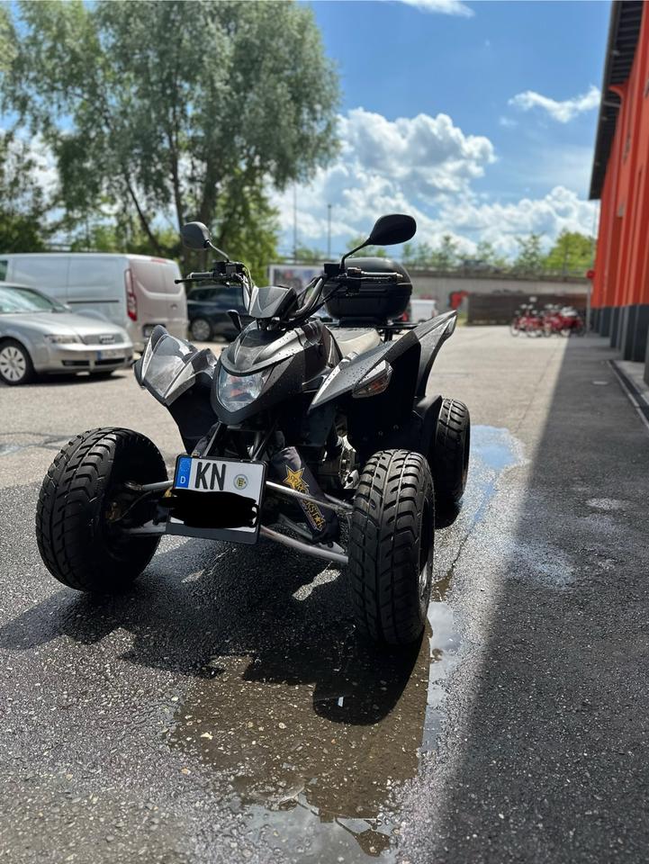 Weitere Motorräder Aeon Cobra, 2011