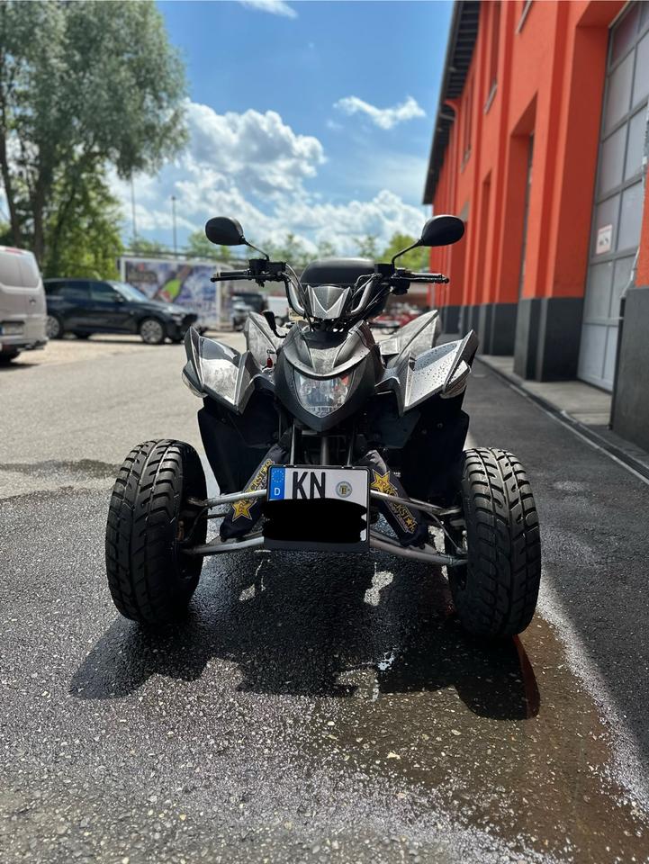 Weitere Motorräder Aeon Cobra 2011 — rear view