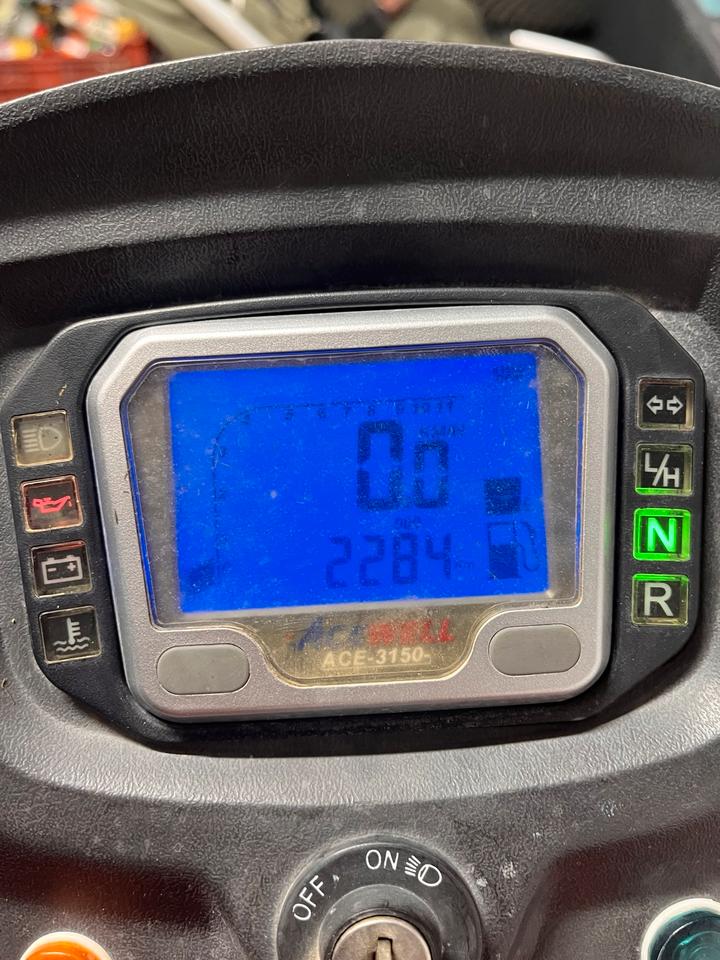 Weitere Motorräder Quad TGB Blade 425 2009 — photo 6