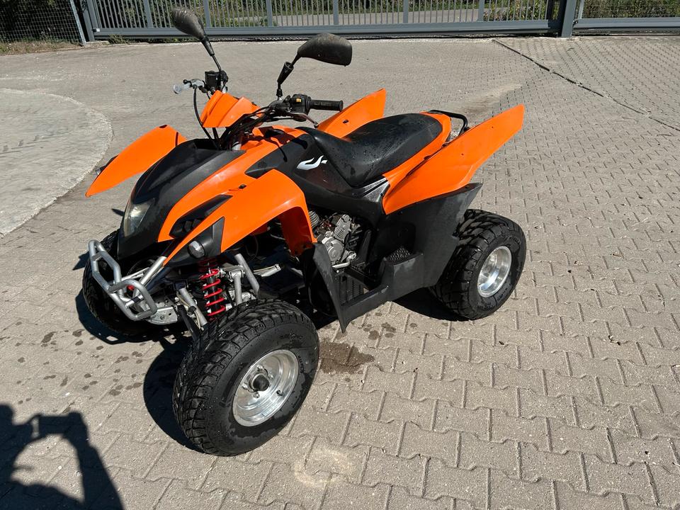  Hercules adly 300xs Bastlerfahrzeug 2009 — rear view