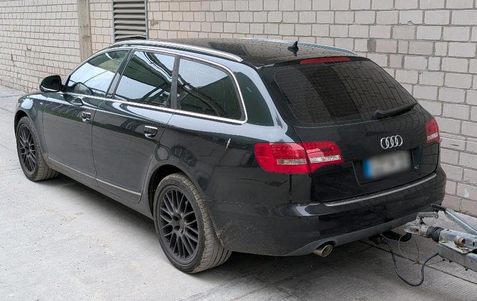 Audi A6 2010 — photo 14