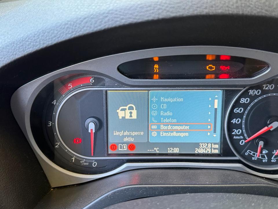 Ford S-Max 2008 — photo 11