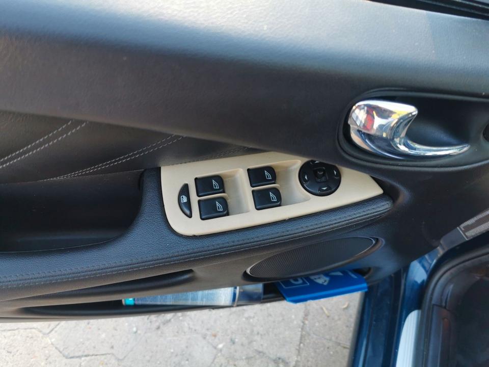 Jaguar S Type 2010 — photo 9