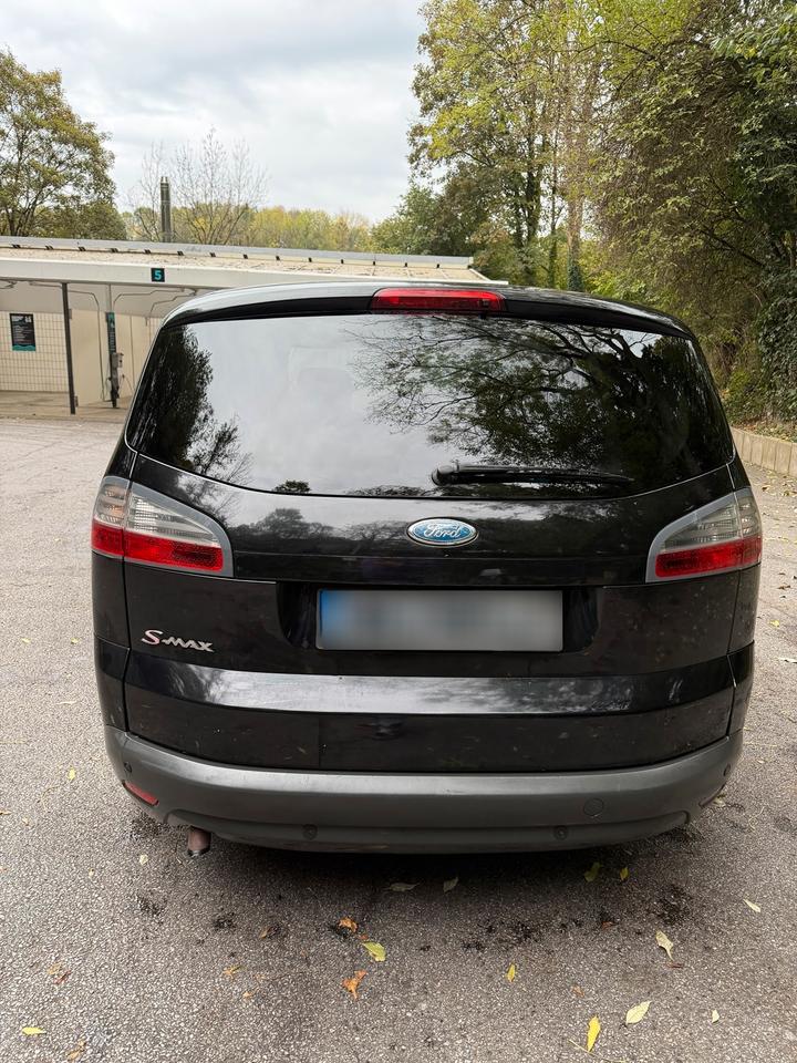 Ford S-Max 2007 — rear view