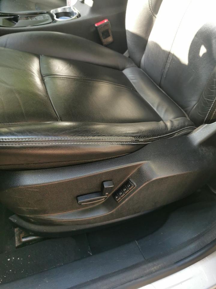 Ford S-Max 2014 — interior