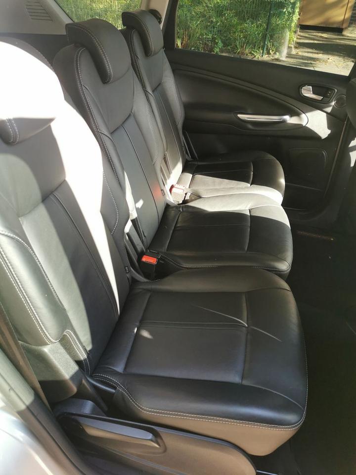 Ford S-Max 2014 — engine