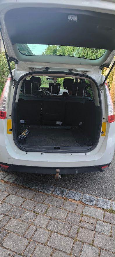 Renault Grand Scenic 2012 — photo 8