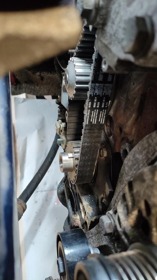Ford S-Max 2011 — photo 7