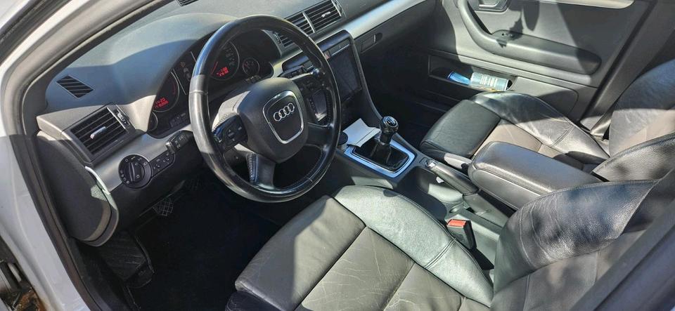 Audi A4 2007 — photo 10