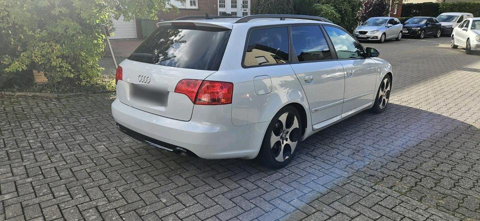 Audi A4 2007 — interior