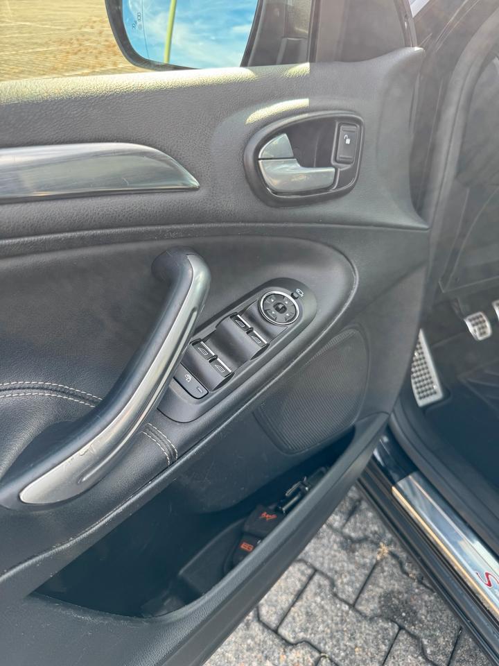 Ford S-Max 2013 — photo 12