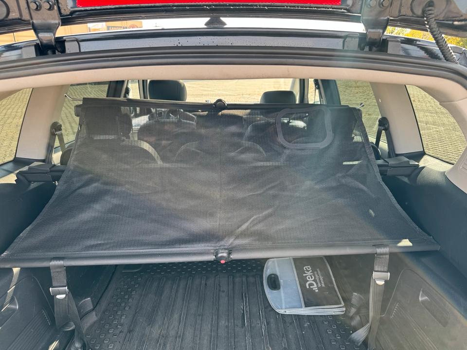Ford S-Max 2013 — photo 8
