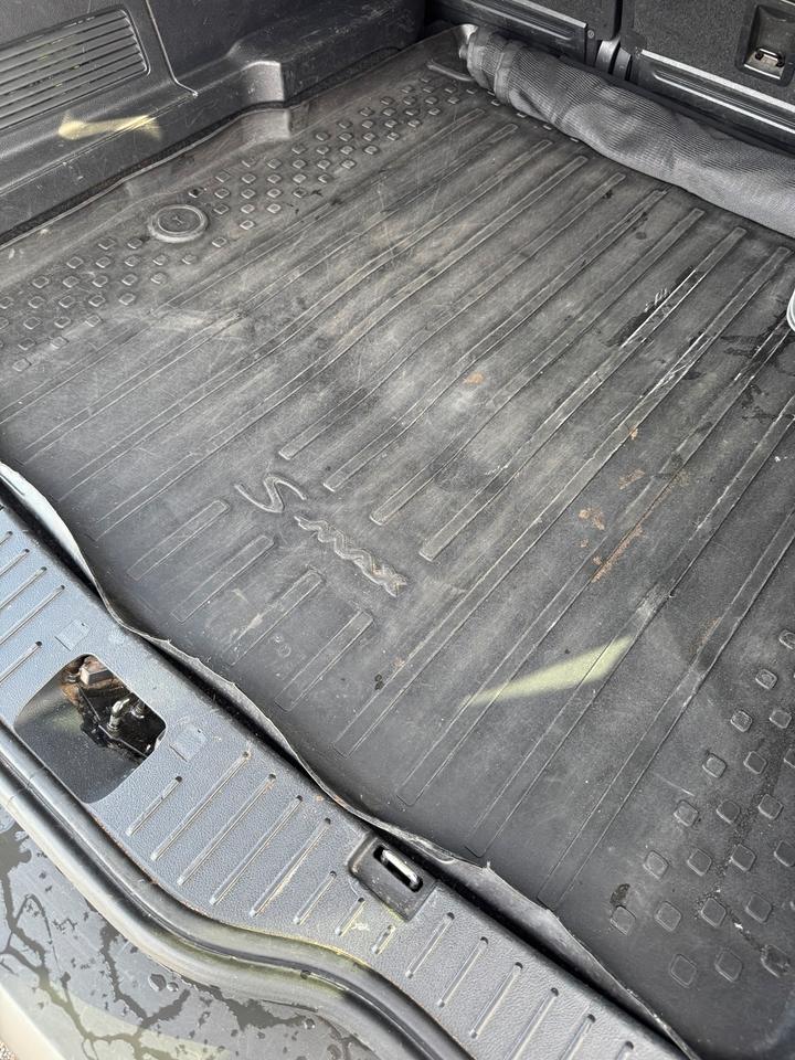 Ford S-Max 2013 — photo 9