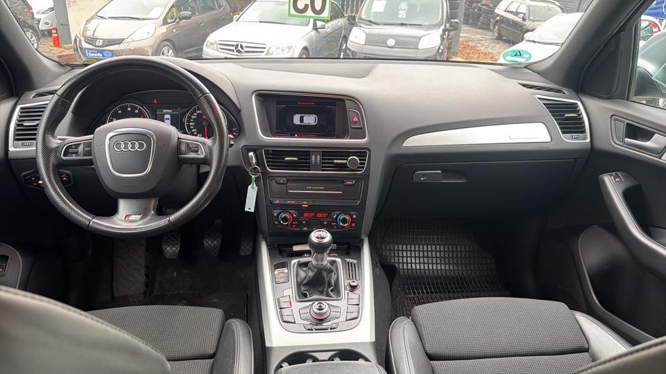 Audi Q5 2010 — photo 13