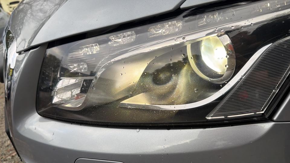 Audi Q5 2010 — photo 9