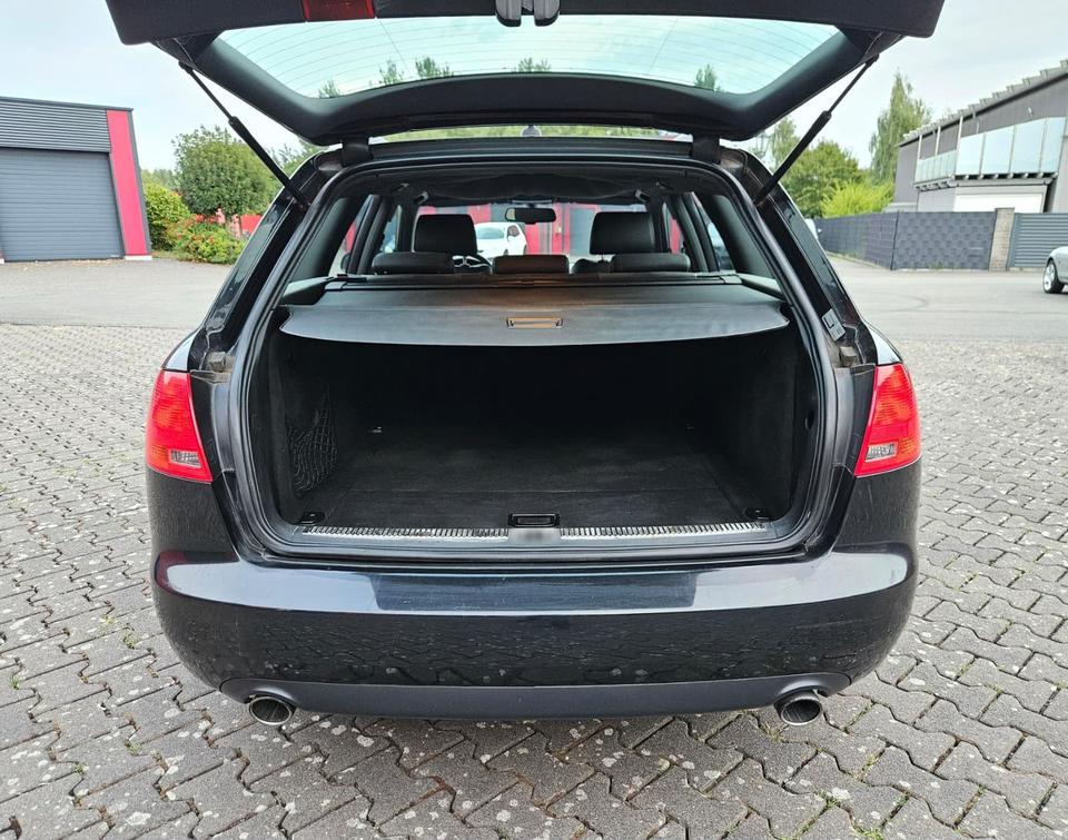 Audi A4 2005 — photo 11