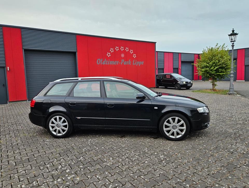 Audi A4 2005 — photo 12