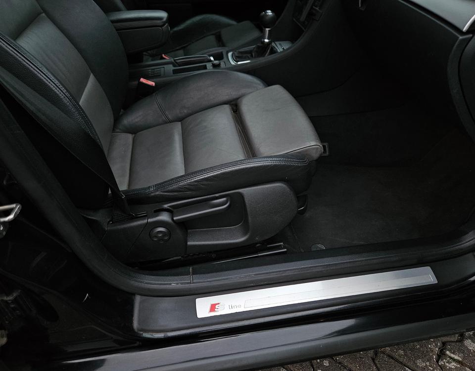 Audi A4 2005 — photo 9