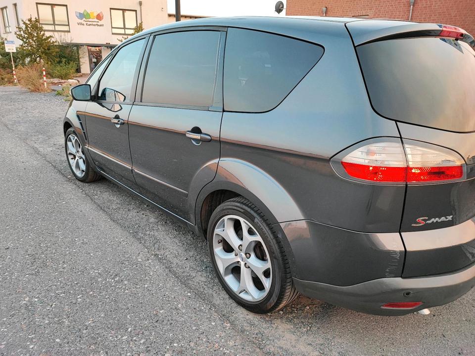 Ford S-Max 2008 — photo 11