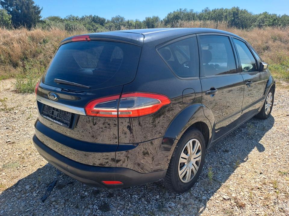 Ford S-Max 2011 — photo 5