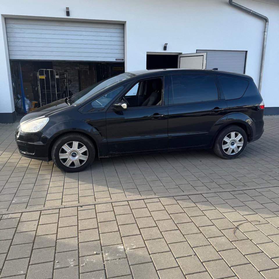 Ford S-Max 2007 — салон