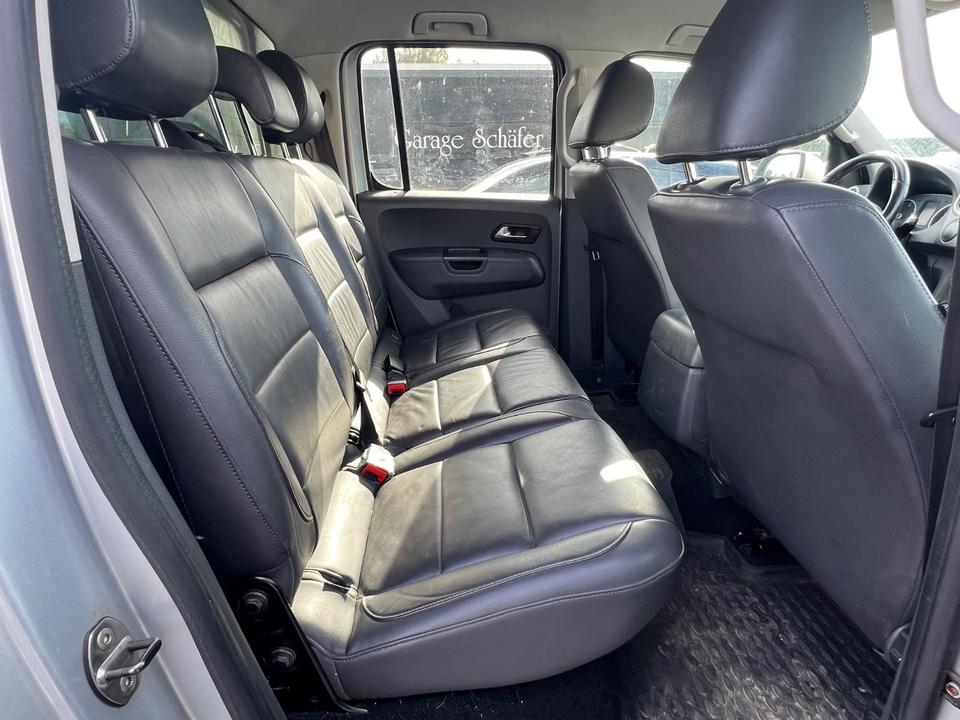 Volkswagen Amarok 2010 — photo 12