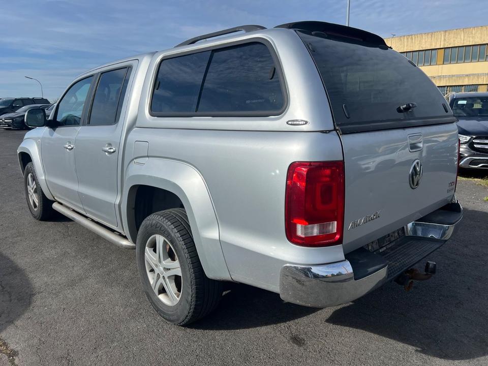 Volkswagen Amarok 2010 — photo 7