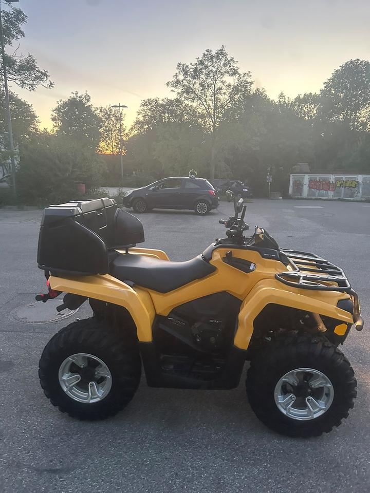 Weitere Motorräder Can am Outlander 500L Renegade ATV Quad, 2015