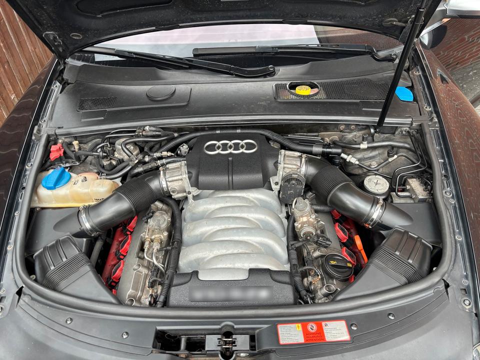Audi S6 2006 — photo 10