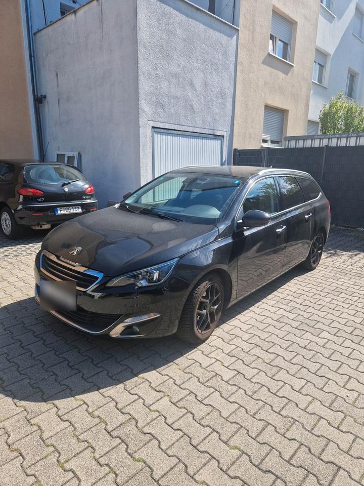 Peugeot 308, 2015