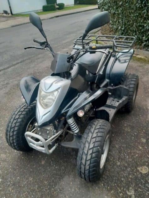  Eton Viper 150ccm Quad 2006 — interior