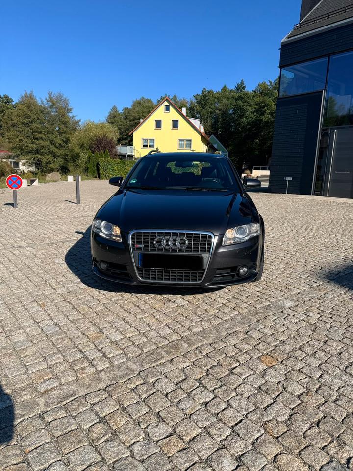 Audi A4 2007 — rear view