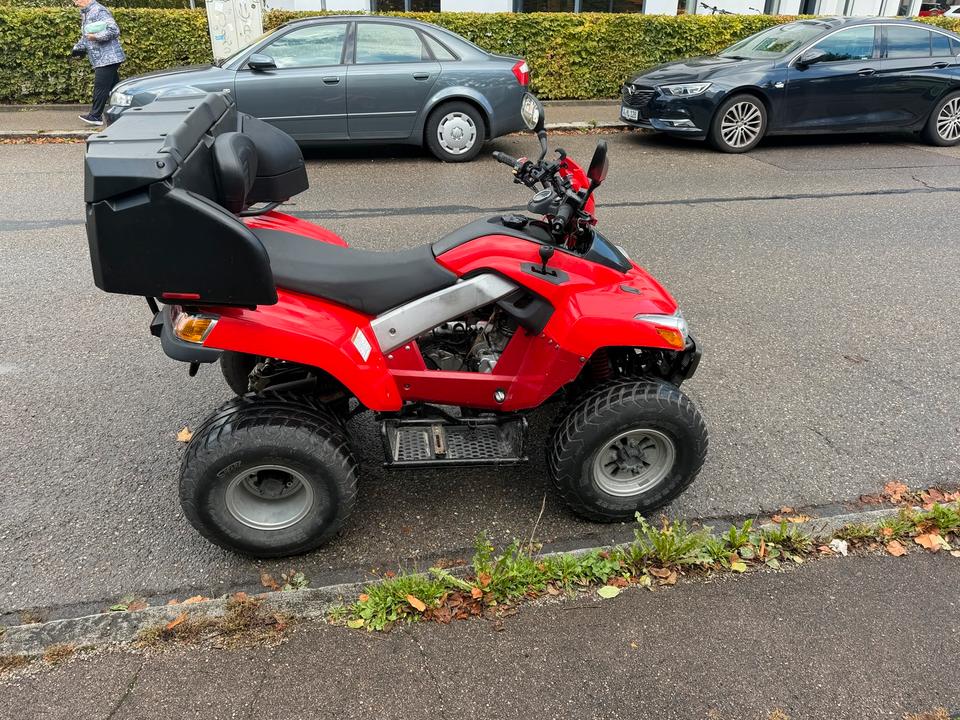  Sym Quad Lander 250 + einen 2 als Ersatzteilspender 2006 — engine 250 ccm