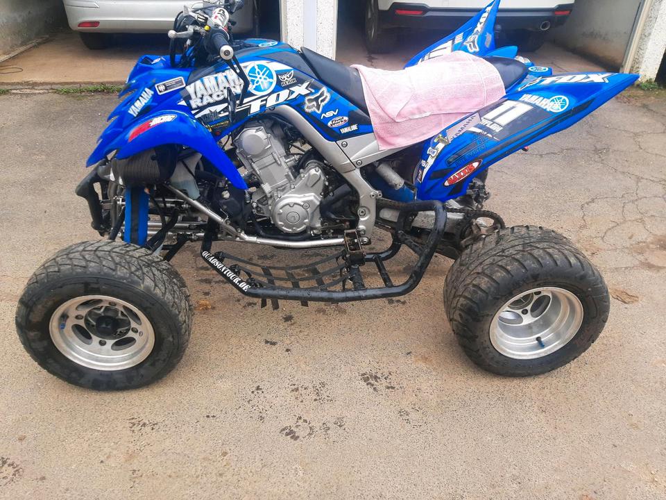 Yamaha Quad Yamaha Raptor YFM 700R mit LOF 2006 — вигляд ззаду