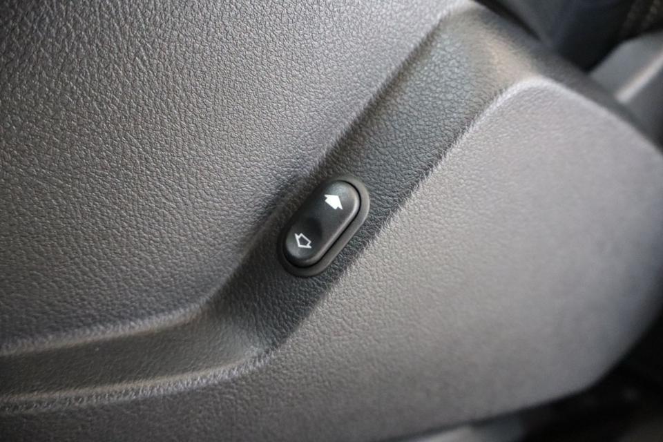 Ford S-Max 2009 — photo 12