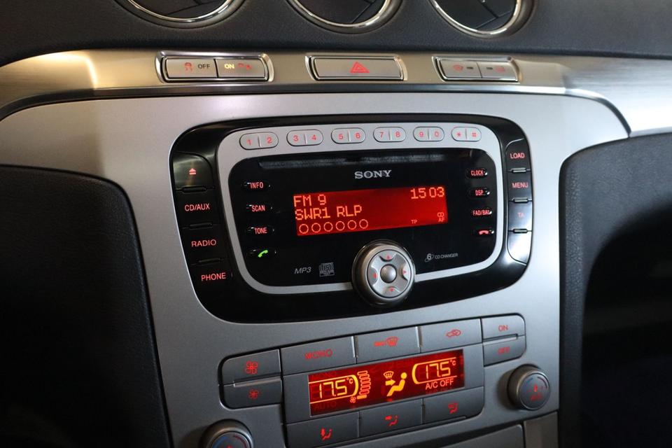 Ford S-Max 2009 — photo 33
