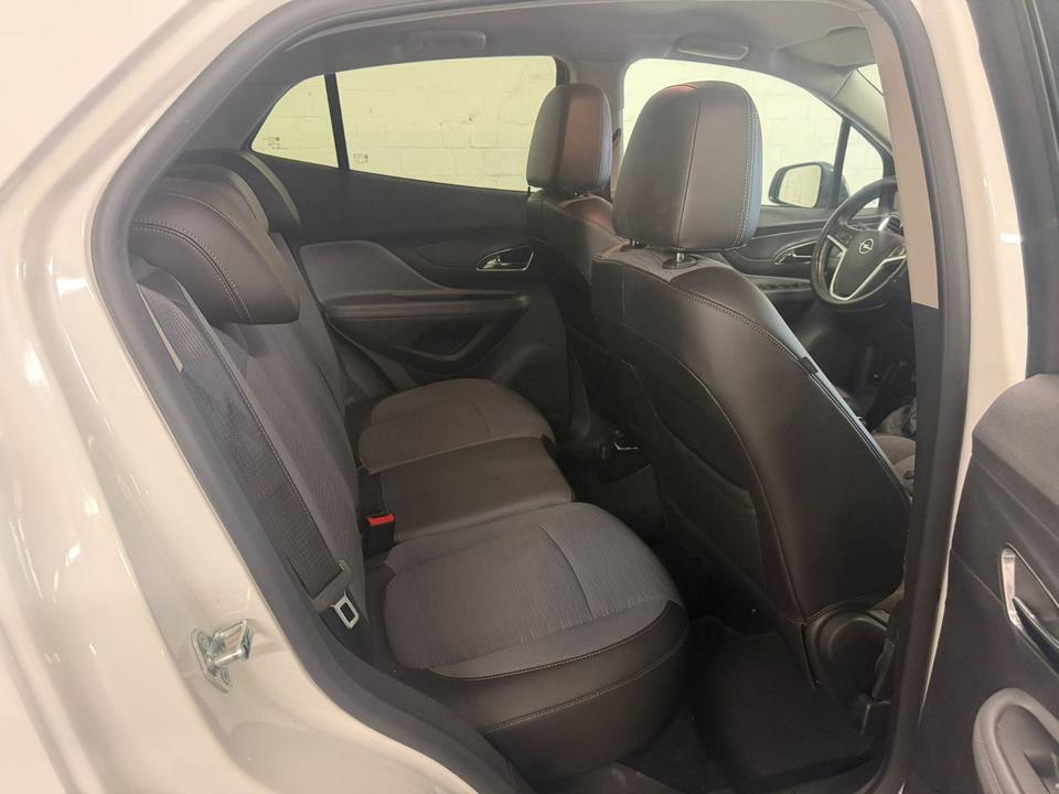 Opel Mokka 2015 — фото 15