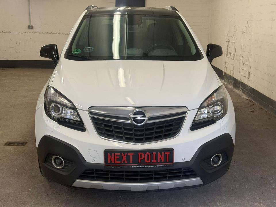 Opel Mokka 2015 — вигляд ззаду