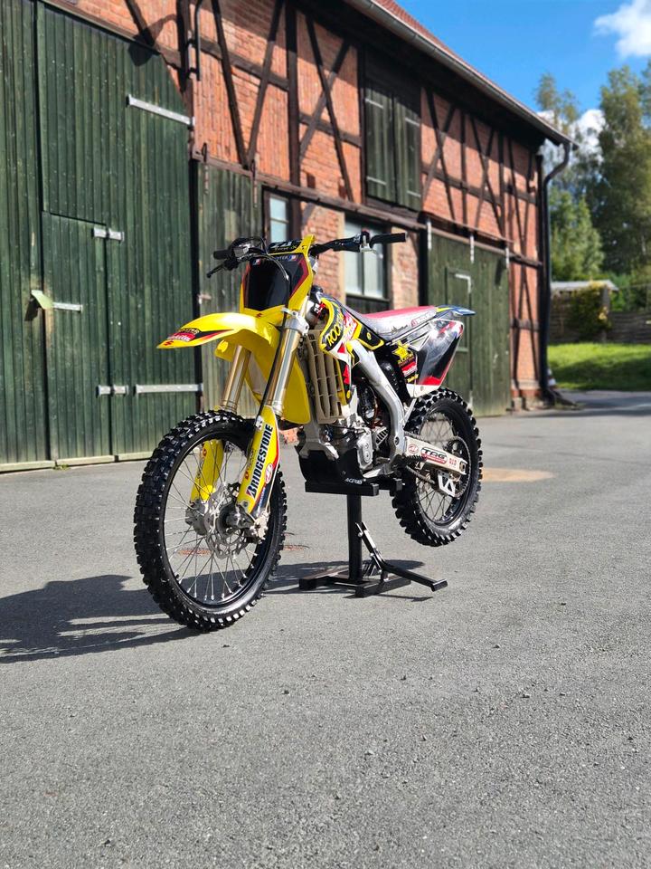 Suzuki Gelöscht • Suzuki Rmz 250 Motocross Cross Vollcross Enduro 250ccm 2009 — авто для ЗСУ з Європи